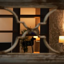 Reserva los mejores alojamientos en Alicante para Navidad. Disfruta de unas fiestas únicas con todo el confort en el corazón de la ciudad.